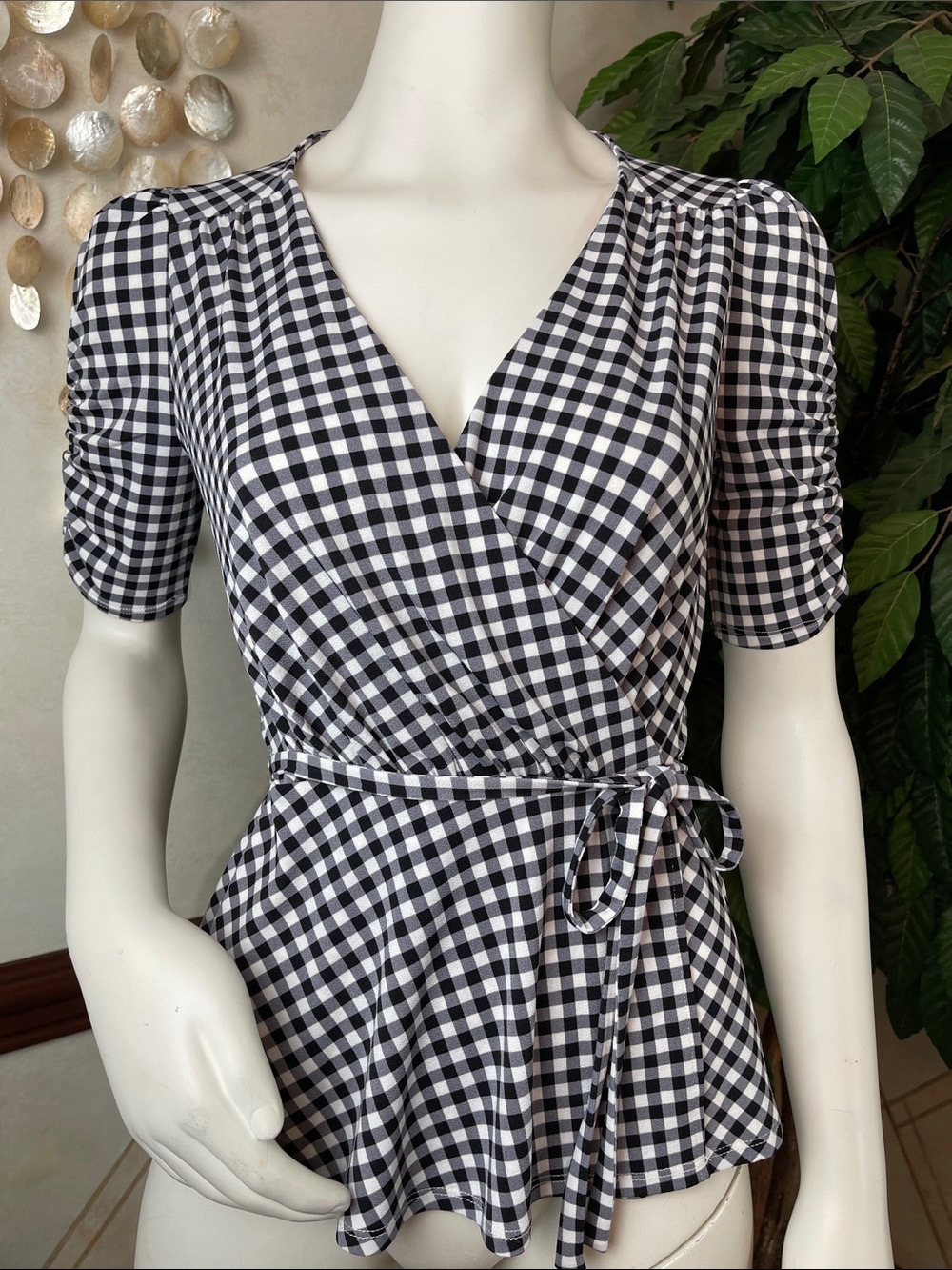 EXPRESS BLACK & WHITE GINGHAM WRAP TOP